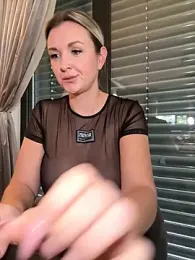 Bella-Tight webcam model stream image