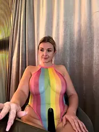 Bella-Tight webcam model stream image