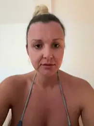 Bella-Tight webcam model stream image