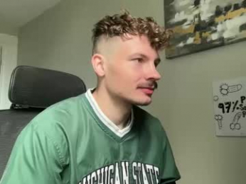 chadtitan webcam model stream image