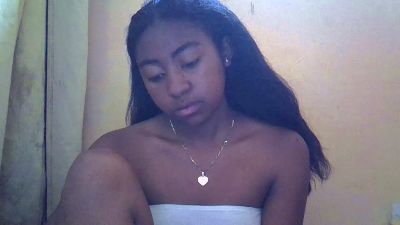 Karinah_7 webcam cam4 model stream image