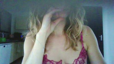 Secretairenue webcam cam4 model stream image