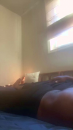 Prettymacho28 webcam model stream image