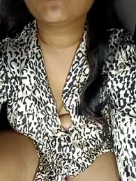 Sweet-Berry webcam model stream image