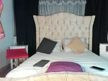 aura_sterling webcam model stream image