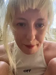 RonnieKiss webcam stripchat model stream image