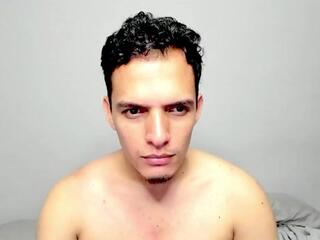 Leo Bonucci webcam flirt4free model stream image