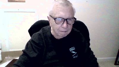 UncleMike webcam cam4 model stream image