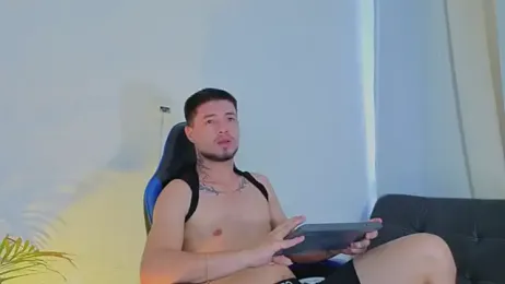 EdwardRoss_ webcam model stream image