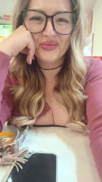 Littlemisstris webcam model stream image