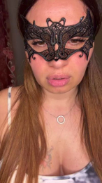 Mikigin webcam model stream image