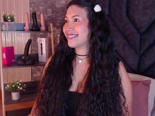 secrets-kinky webcam model stream image