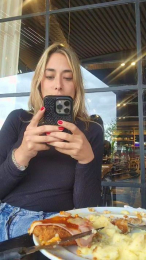 tayokxxx webcam model stream image