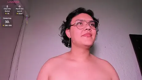 artemys__ webcam model stream image
