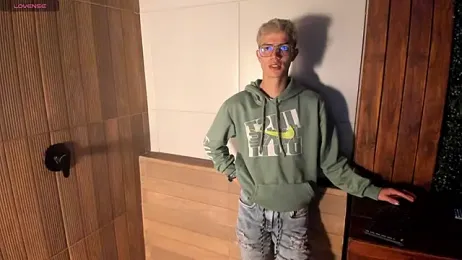 nicktorn webcam model stream image