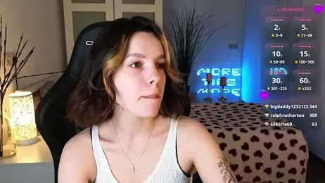 Maya_Berry_ webcam model stream image