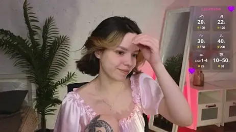 Maya_Berry_ webcam stripchat model stream image