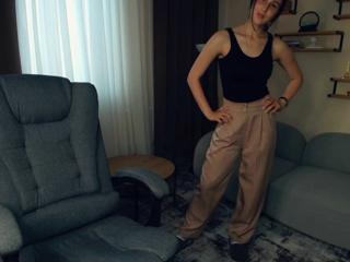 Antonia Darby webcam model stream image
