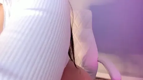 akura011 webcam model stream image