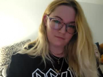 x_dreamgirl_x webcam model stream image
