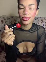 Cammgirlmii webcam model stream image