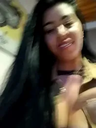 Luianna webcam stripchat model stream image