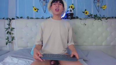 AleAurarashi webcam cam4 model stream image