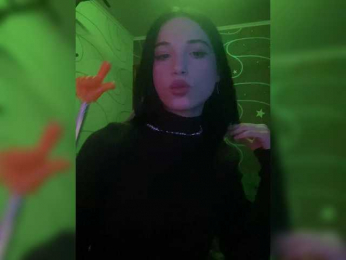 Virniks webcam model stream image