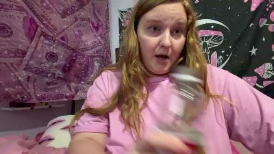 arielemerald webcam model stream image