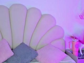 Lucy Hunter webcam model stream image