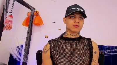 john_mystic1 webcam model stream image