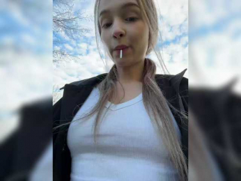 -BabyMia- webcam model stream image