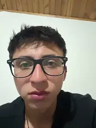 CamiRojas_boy webcam model stream image