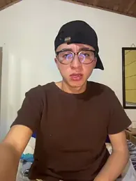 CamiRojas_boy webcam model stream image