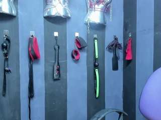 anthonella-ran webcam model stream image