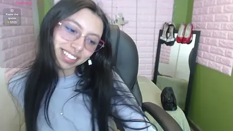Moon_Kitty_ webcam model stream image