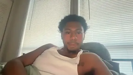 Yungandhungd webcam model stream image