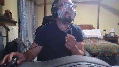 miktrent1 webcam cam4 model stream image