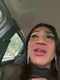 Kellye_hotTs webcam model stream image