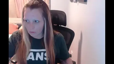 UrBRat webcam stripchat model stream image