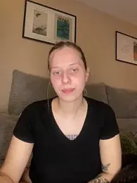 SecretLnkd webcam model stream image