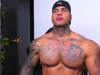 Darius Ions webcam model stream image