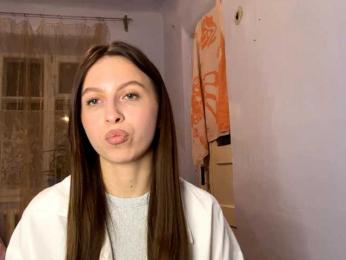 LiliannaBoom webcam model stream image