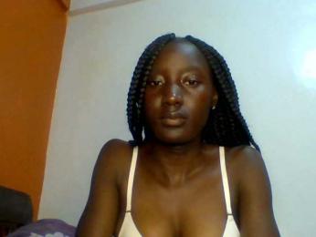 SexyLucia5 webcam model stream image