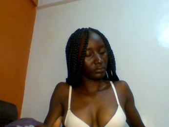 SexyLucia5 webcam bongacams model stream image