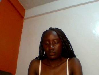 SexyLucia5 webcam model stream image