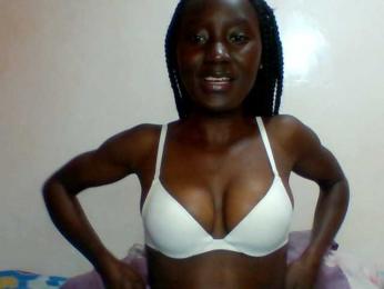 SexyLucia5 webcam model stream image