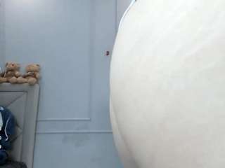 yunleah webcam model stream image