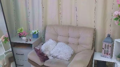 ElviaBisbee webcam model stream image
