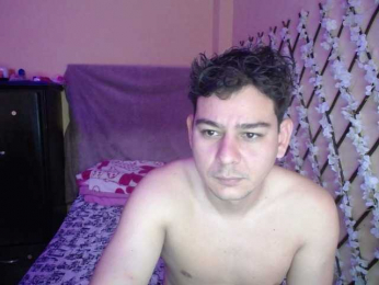 ANDREAHOTCOUPLE69 webcam model stream image